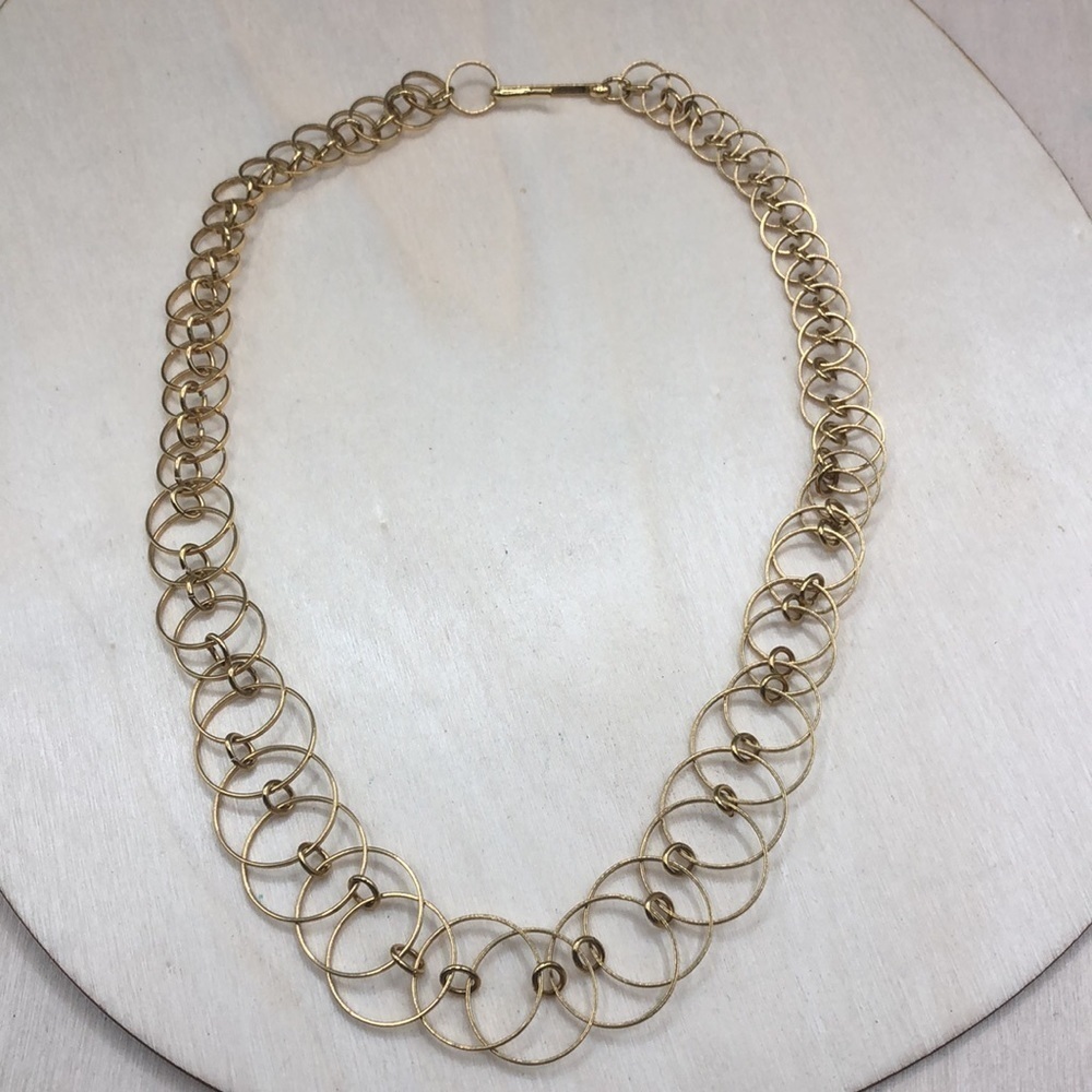 Vintage ringed chain dainty elegant necklace.